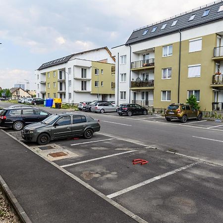Sona Plus Braşov Exterior foto