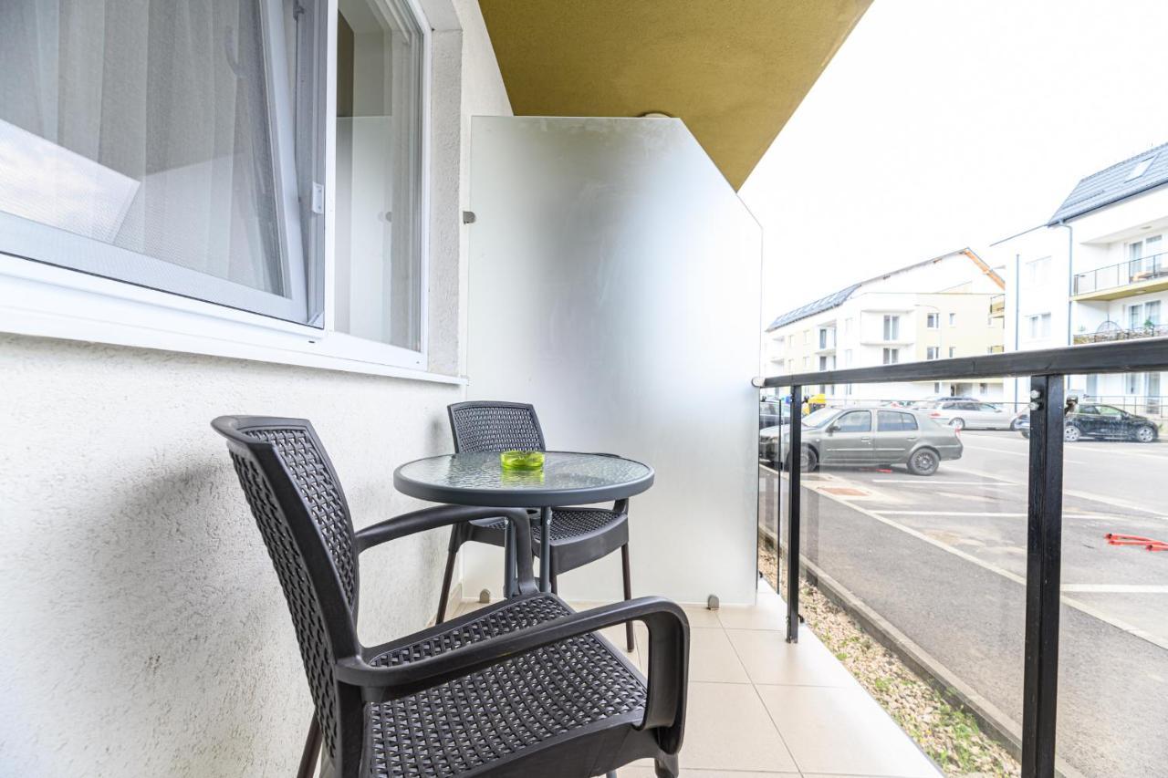 Sona Plus Braşov Exterior foto